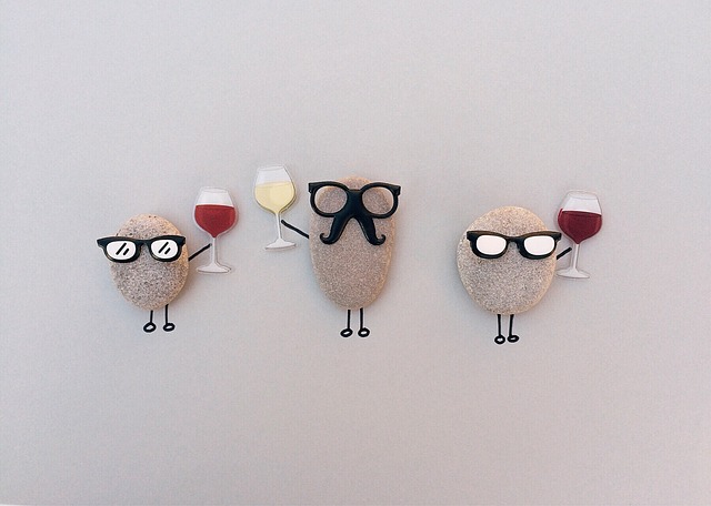 Rocks Personfied to Drink Wine