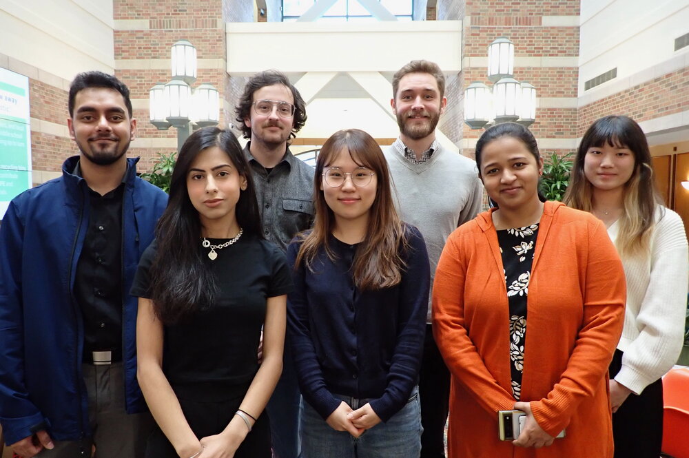 The 2024 Beckman Institute Graduate Fellows presented their research at an open house and poster session on November 13, 2024. Credit: Lauren Otolski, Beckman Communications Office.