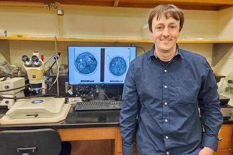 Nathan Schroeder digitizing nematode micrographs